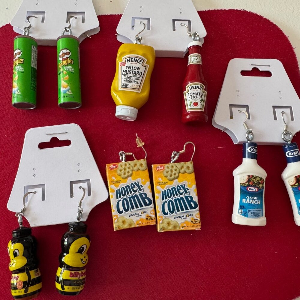 Zuru Mini Brands Earrings